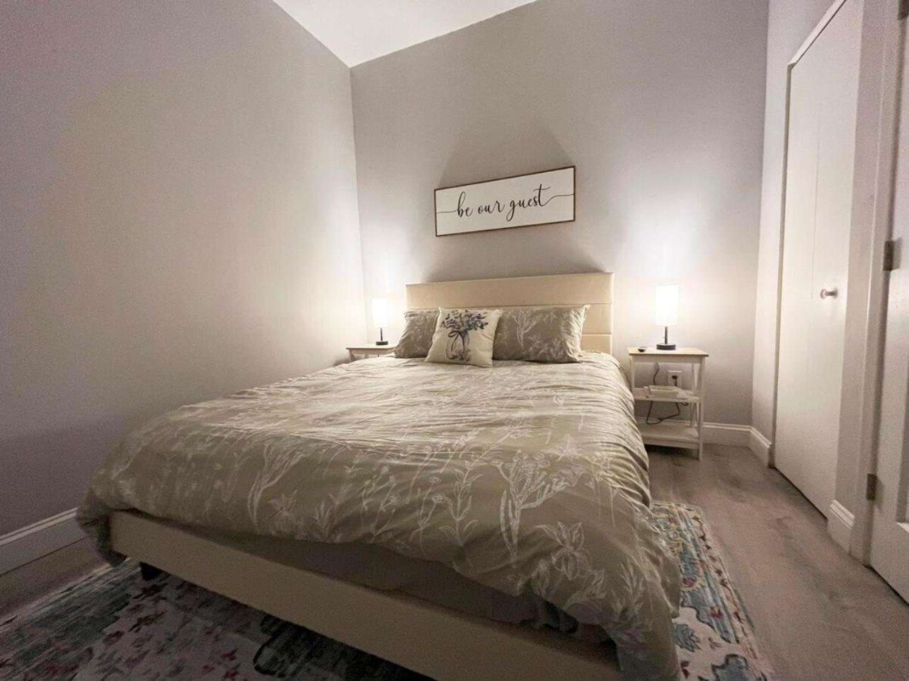 Appartamento Local Modern Getaway - Ground Floor Cleveland Esterno foto